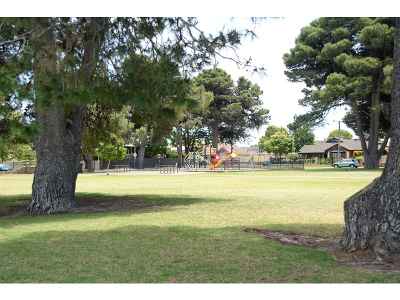 2/83 Augusta Street, Glenelg East SA 5045