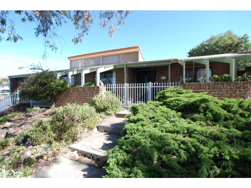 17 Yartoo street, Hallett Cove SA 5158