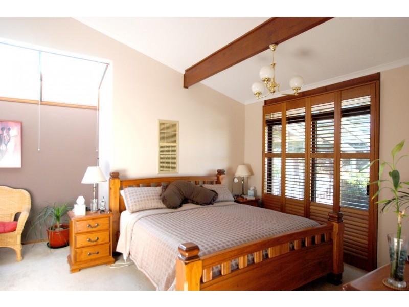 17 Yartoo street, Hallett Cove SA 5158