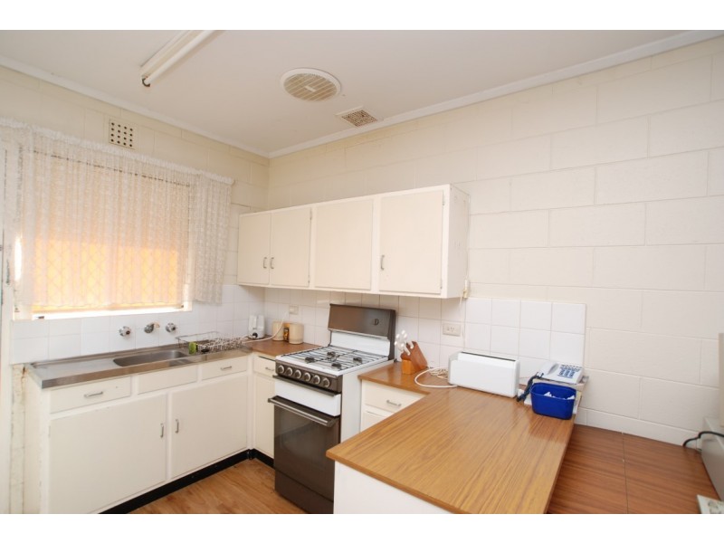 1/2 Albert Street, Ascot Park SA 5043