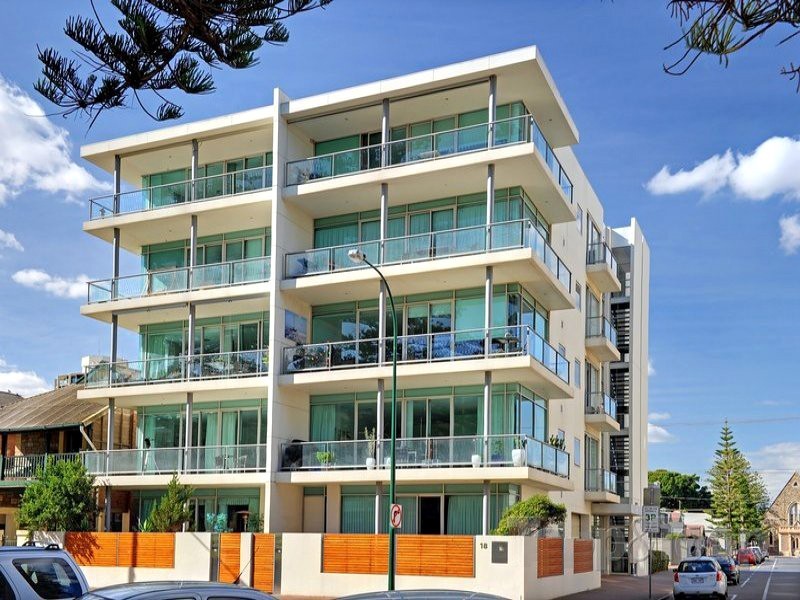 3/18 Colley Tce, Glenelg SA 5045