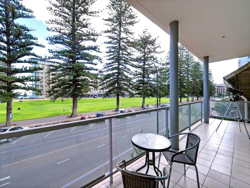 3/18 Colley Tce, Glenelg SA 5045