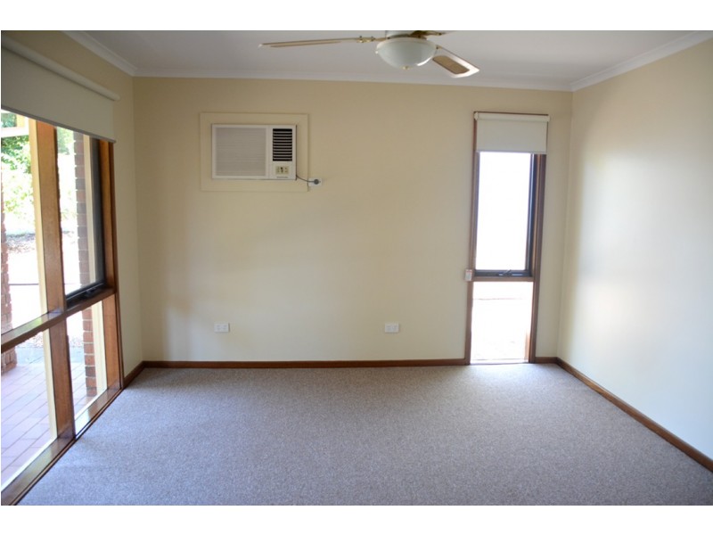 7 Sherry Court, Huntfield Heights SA 5163