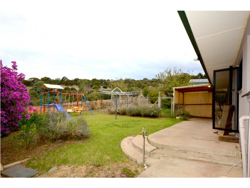 50 St Johns Terrace, Willunga South SA 5172