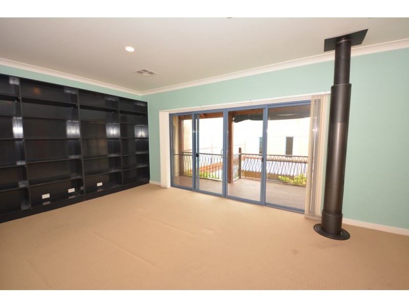 107 Seaview Road, Tennyson SA 5022