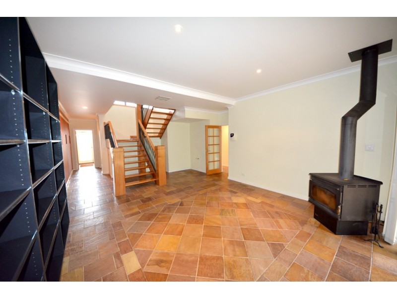 107 Seaview Road, Tennyson SA 5022