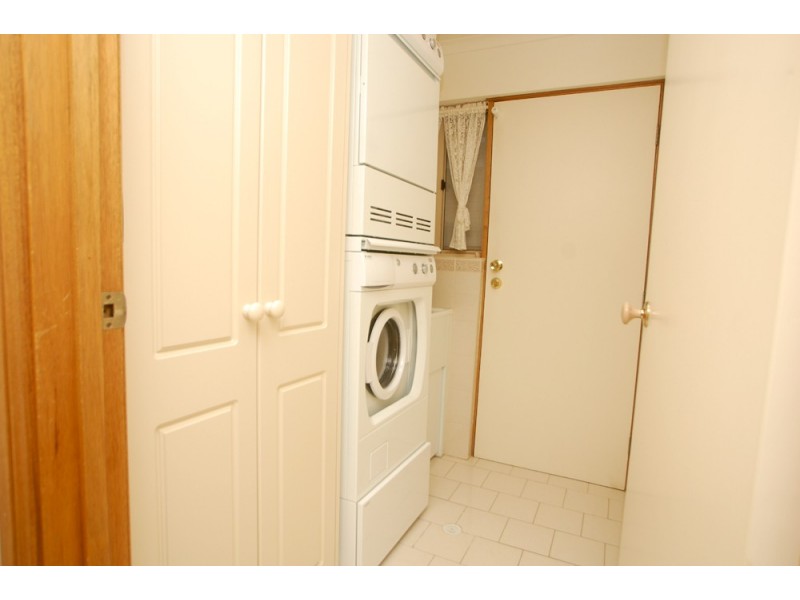 12 Dorrien Avenue, Woodcroft SA 5162