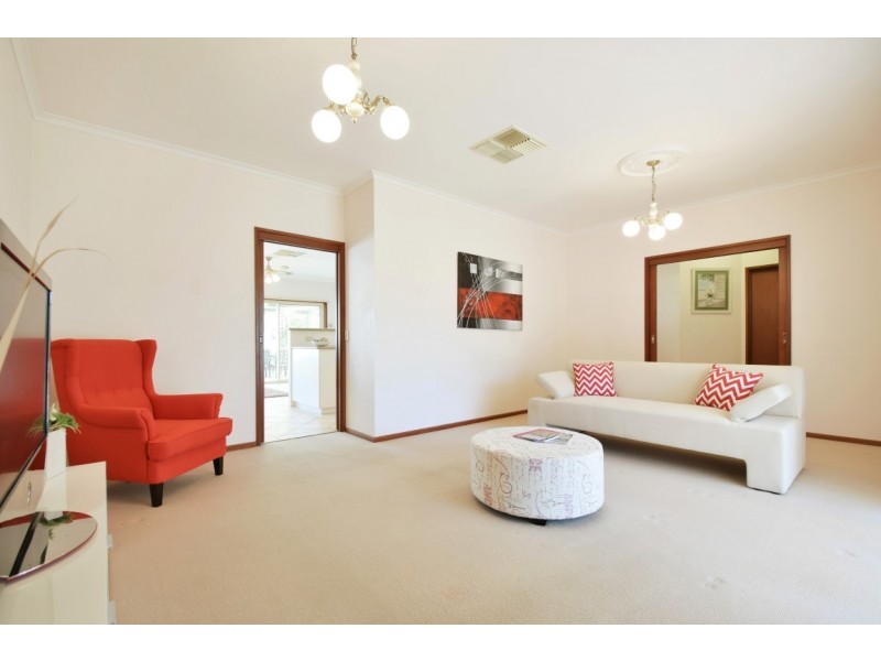 8 Northumberland Road, Onkaparinga Hills SA 5163