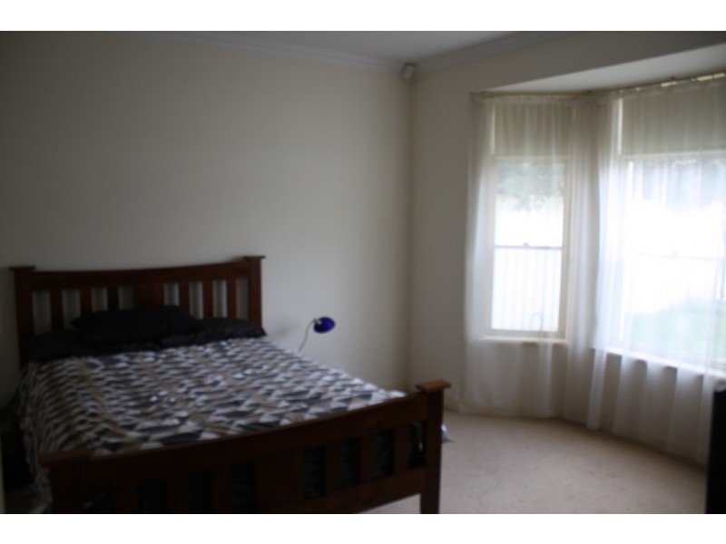 18 Wingfield Street, Clovelly Park SA 5042