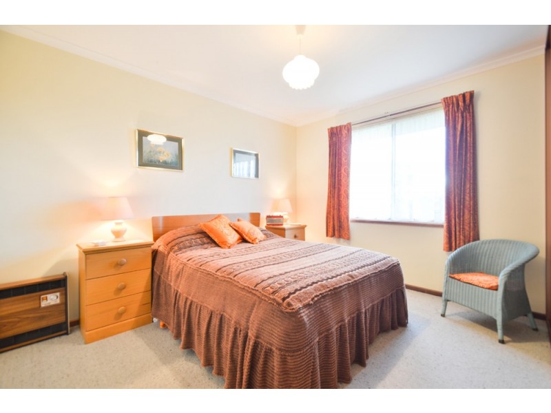 20 Jaimey Grove, Aberfoyle Park SA 5159