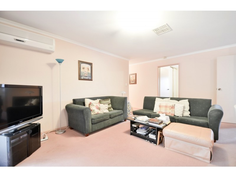 35 Quailo Ave, Hallett Cove SA 5158
