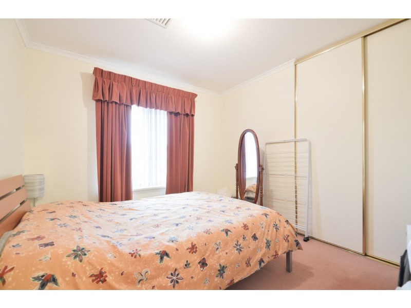 35 Quailo Ave, Hallett Cove SA 5158