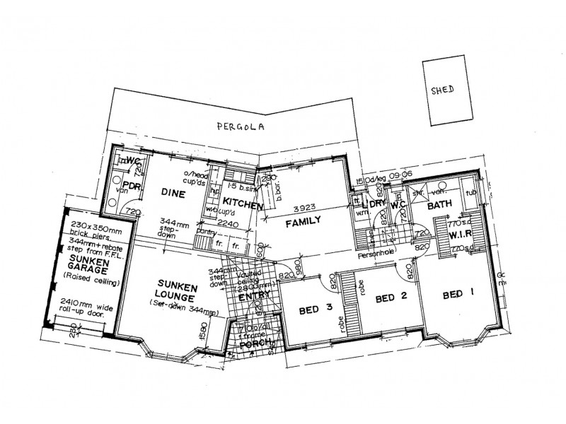 35 Quailo Ave, Hallett Cove SA 5158 Floorplan