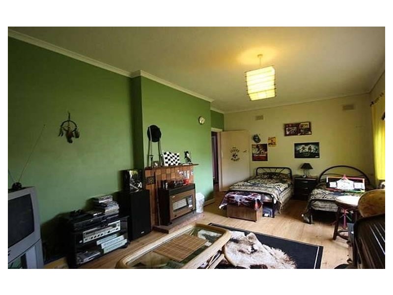 10 Clacton Road, Dover Gardens SA 5048