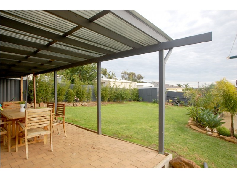 7 Domain Street, Moana SA 5169
