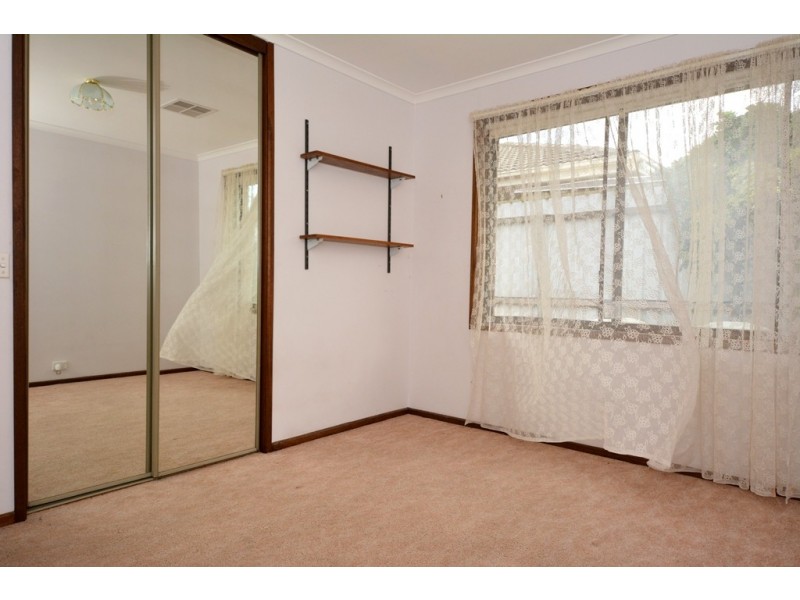 26 Sherebrooke Boulevard, Woodcroft SA 5162