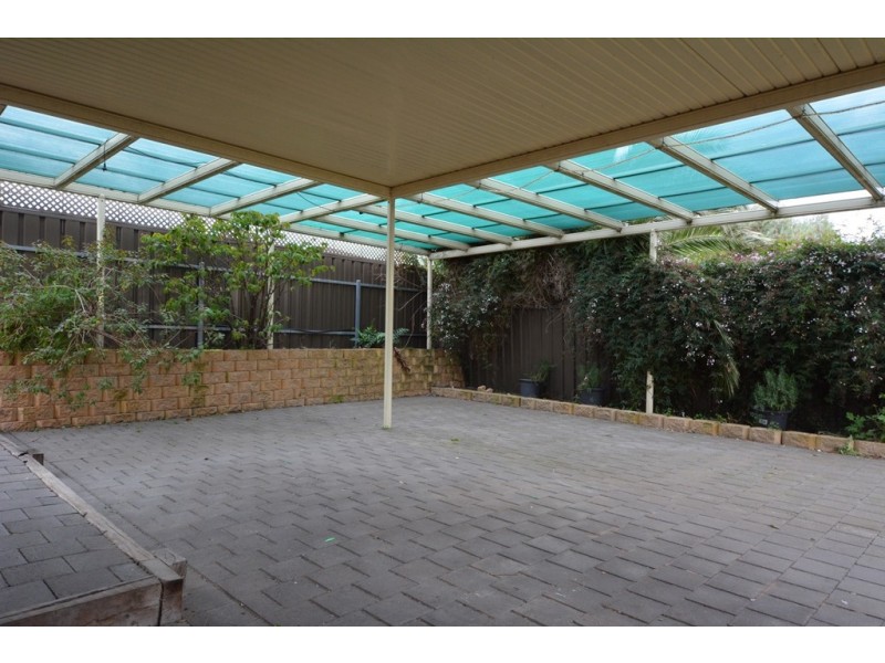 26 Sherebrooke Boulevard, Woodcroft SA 5162