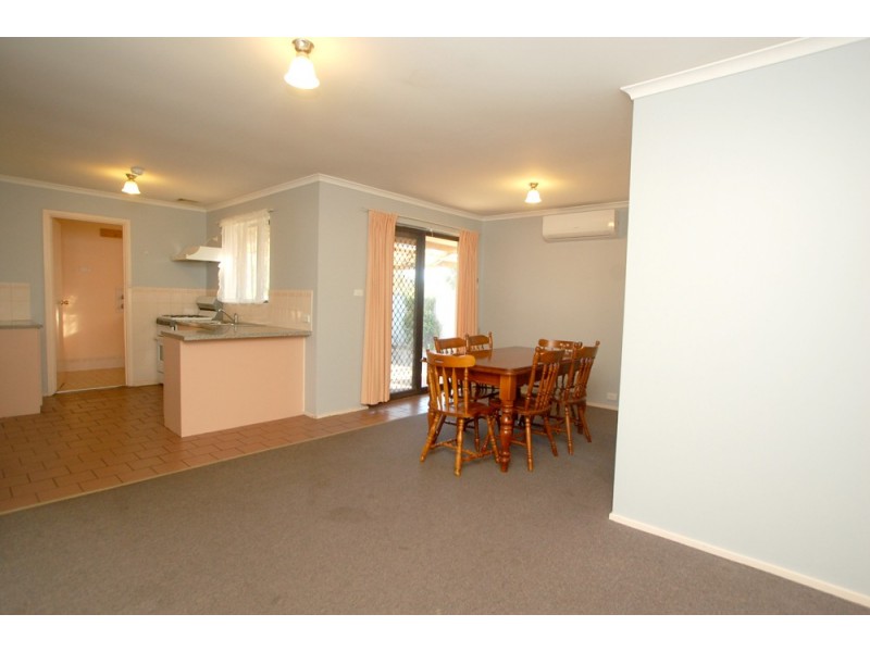 19 Maralyn Court, Aberfoyle Park SA 5159