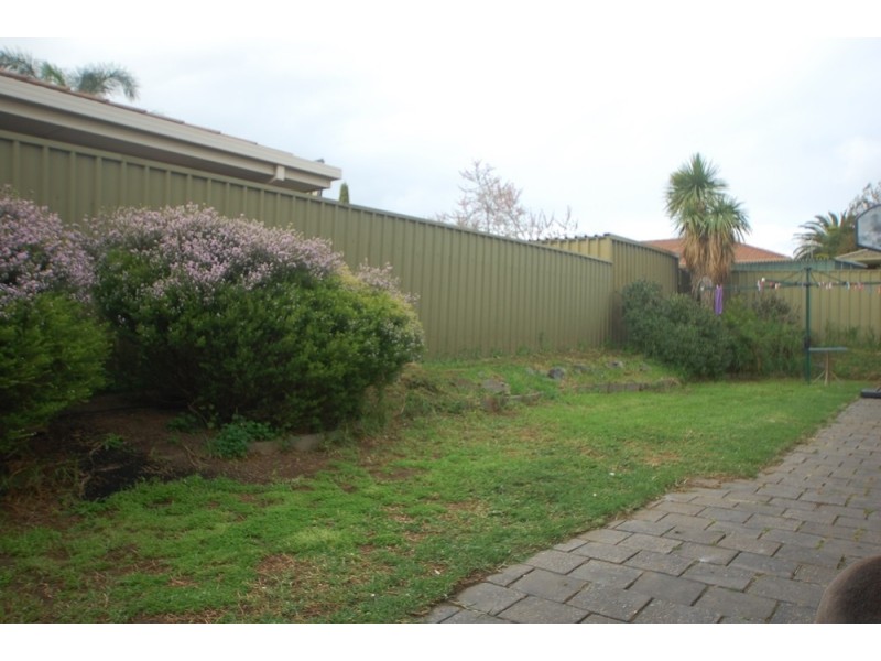 14 Marena Court, Woodcroft SA 5162