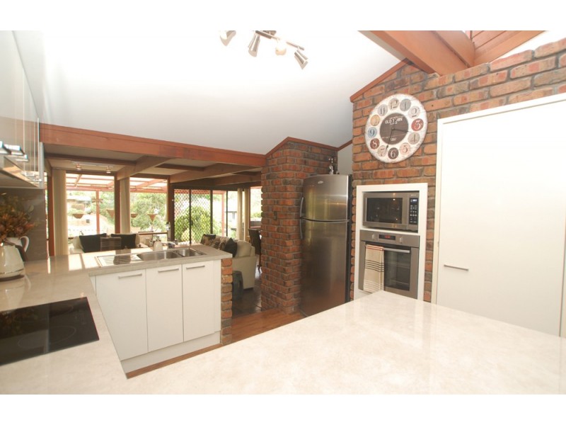 26 Banksia Road, Aberfoyle Park SA 5159