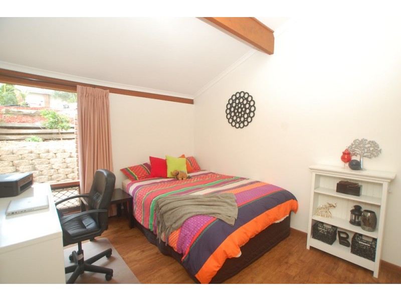 26 Banksia Road, Aberfoyle Park SA 5159