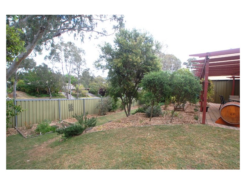 26 Banksia Road, Aberfoyle Park SA 5159