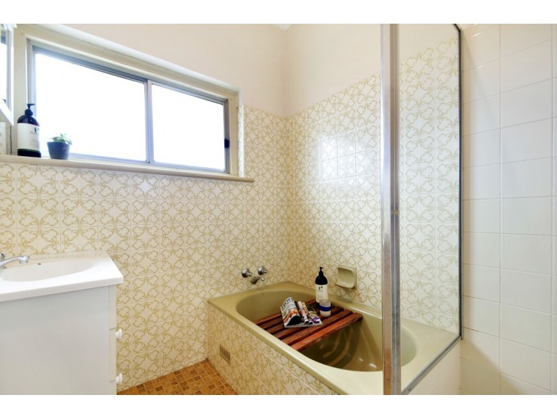 52 Sixth Ave, Ascot Park SA 5043