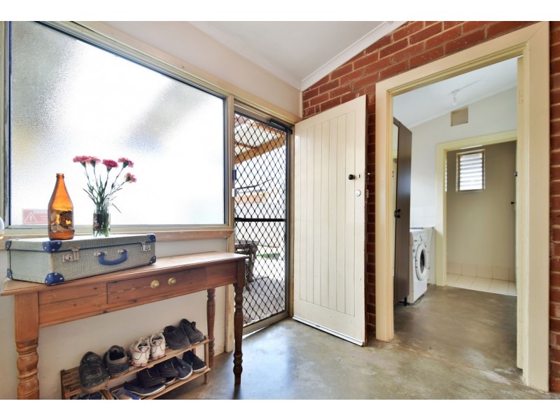 52 Sixth Ave, Ascot Park SA 5043