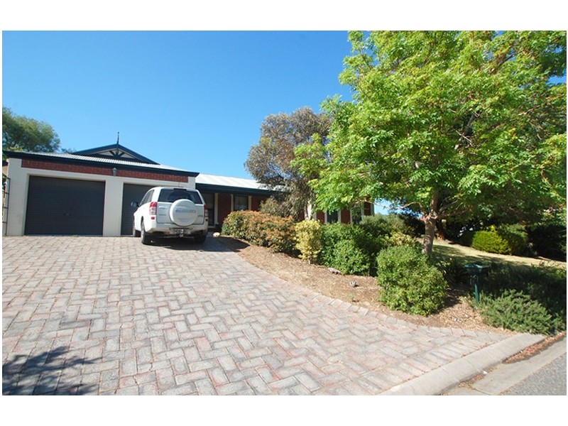 10 Shire Court, Woodcroft SA 5162