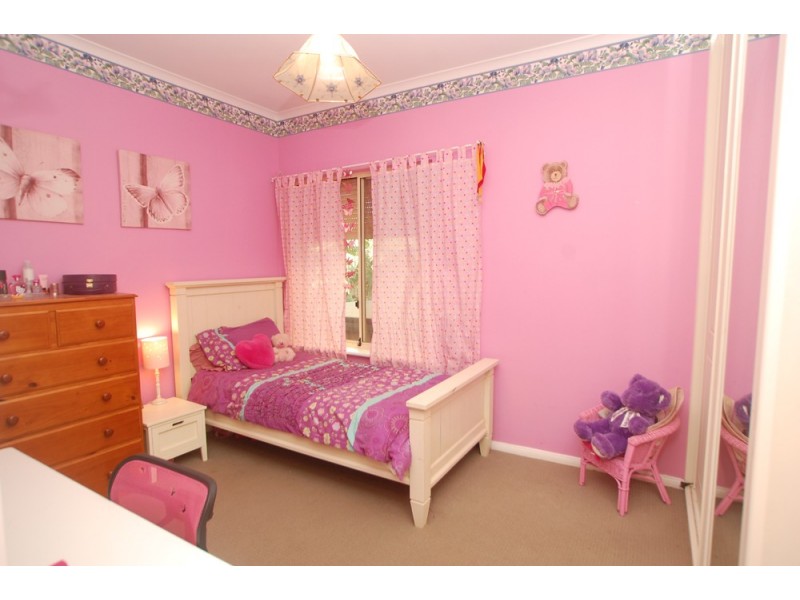 10 Shire Court, Woodcroft SA 5162