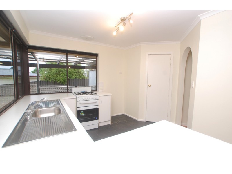 4 Spode Court, Trott Park SA 5158