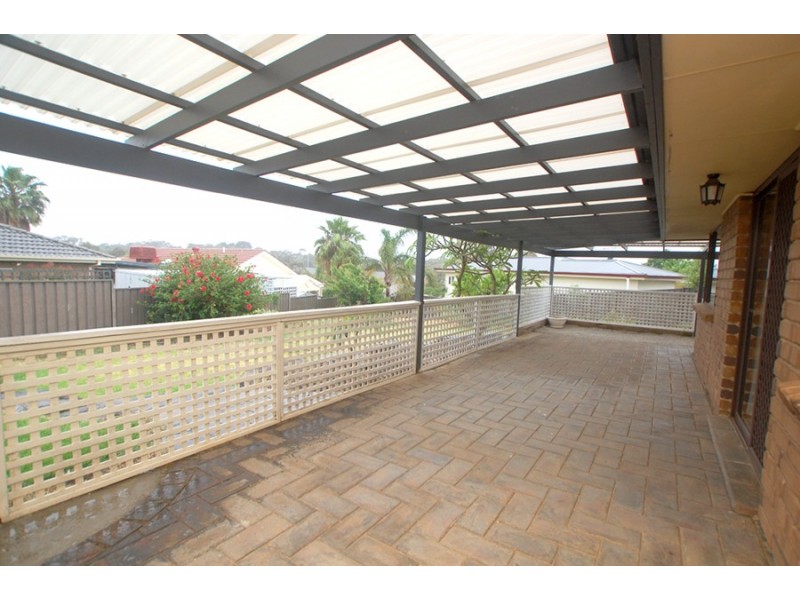 4 Spode Court, Trott Park SA 5158