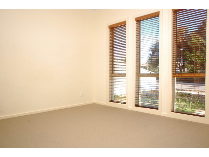 9 Eurunderee Avenue, Seacombe Gardens SA 5047