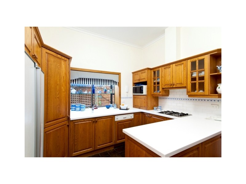 31 Downing Street, Hove SA 5048