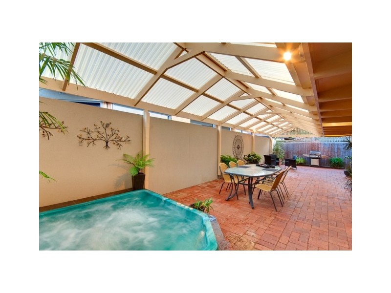 31 Downing Street, Hove SA 5048