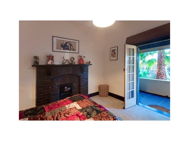 31 Downing Street, Hove SA 5048