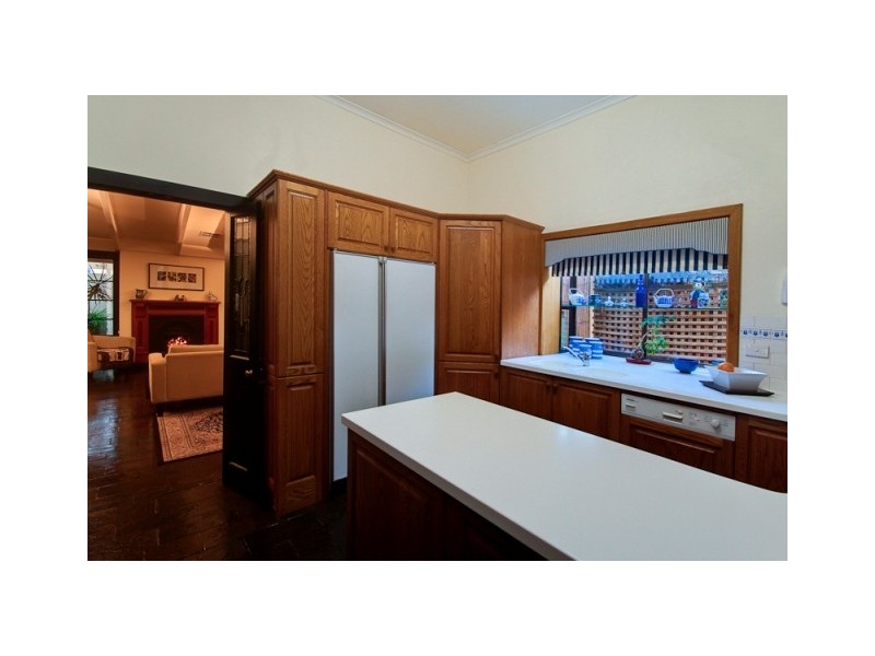 31 Downing Street, Hove SA 5048