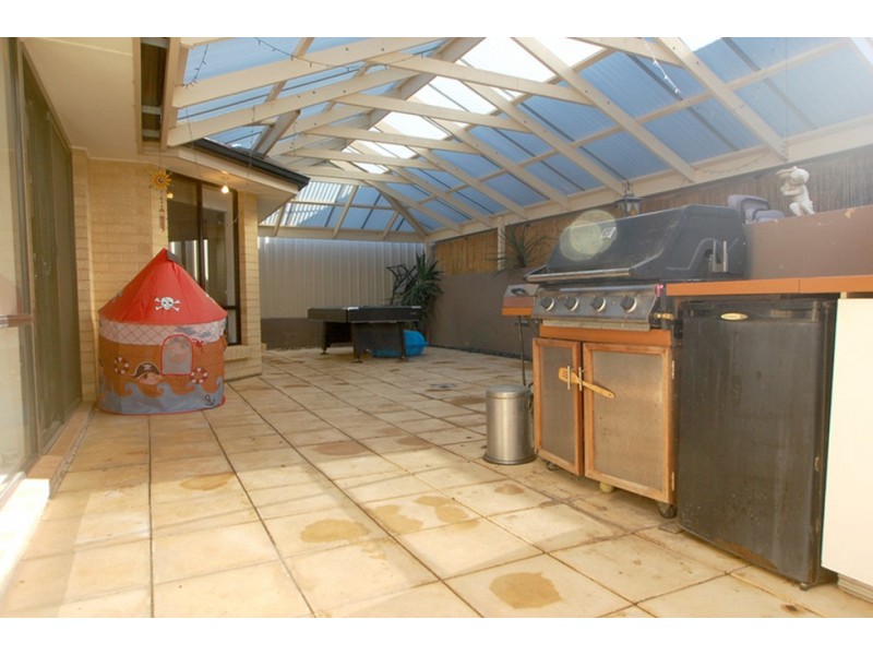 2 Sail Place, Seaford Rise SA 5169