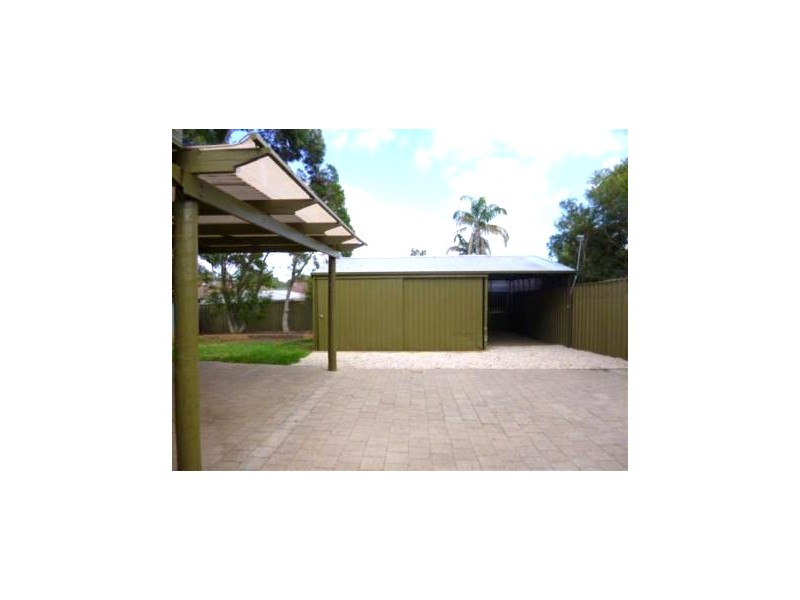 188 Hub Drive, Aberfoyle Park SA 5159