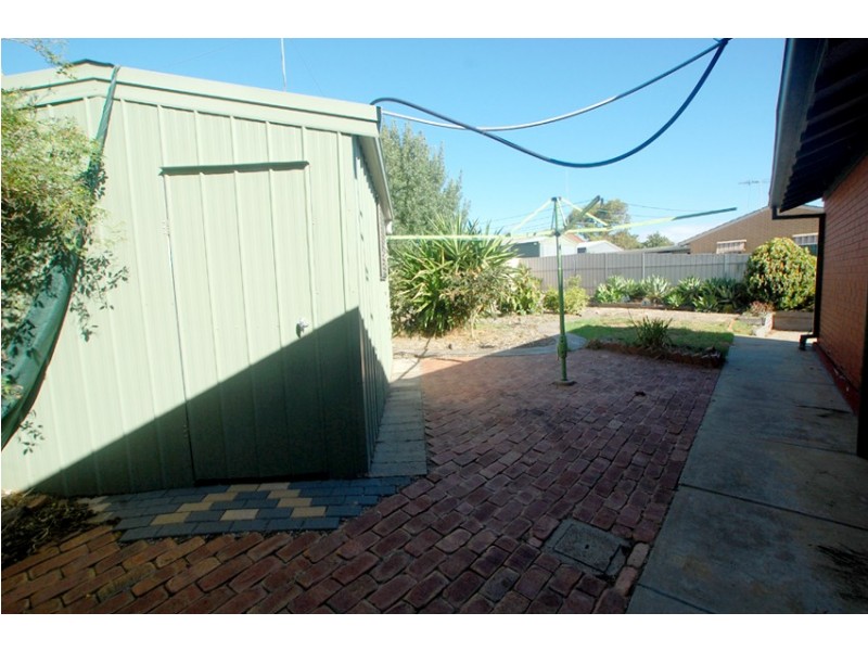 37 Manunda Way, Hallett Cove SA 5158