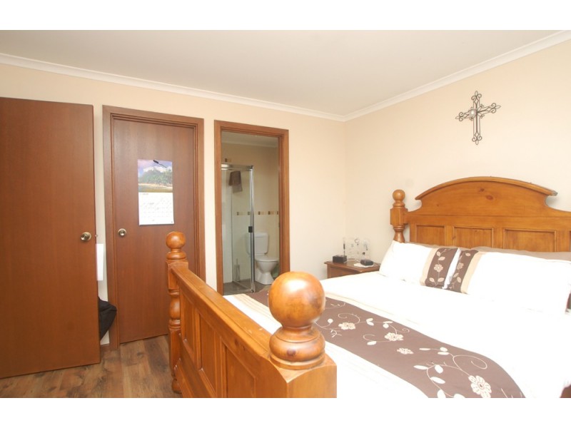 9 Caronia Cove, Sellicks Beach SA 5174