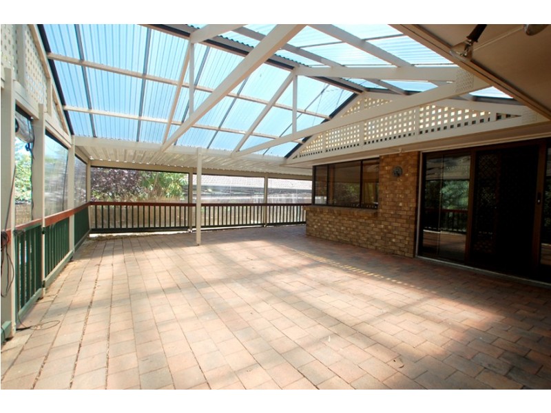 42 Alison Drive, Happy Valley SA 5159