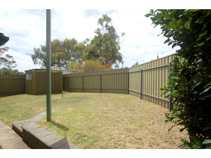 13 Madigan Crescent, Woodcroft SA 5162