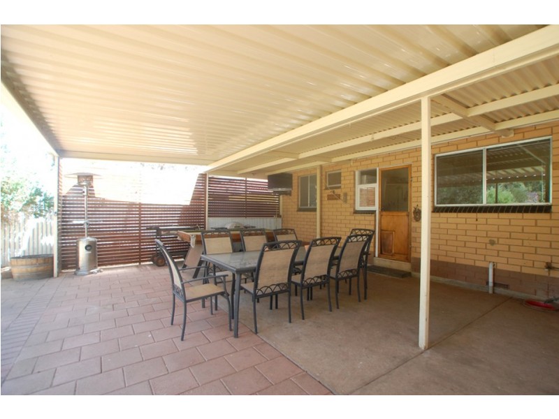 3 Woodmere Avenue, Mitchell Park SA 5043
