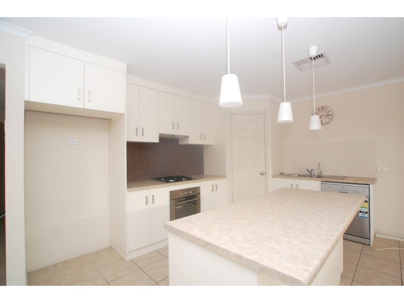 10 Schurgott Court, Happy Valley SA 5159