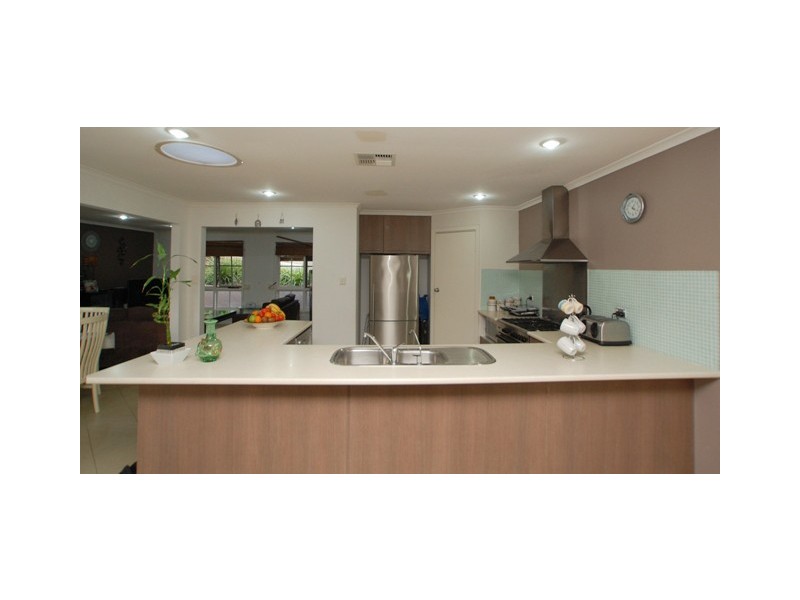 13 Monterey Pine Drive, Aberfoyle Park SA 5159