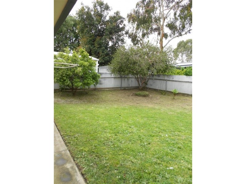 11 Medina St, Aberfoyle Park SA 5159