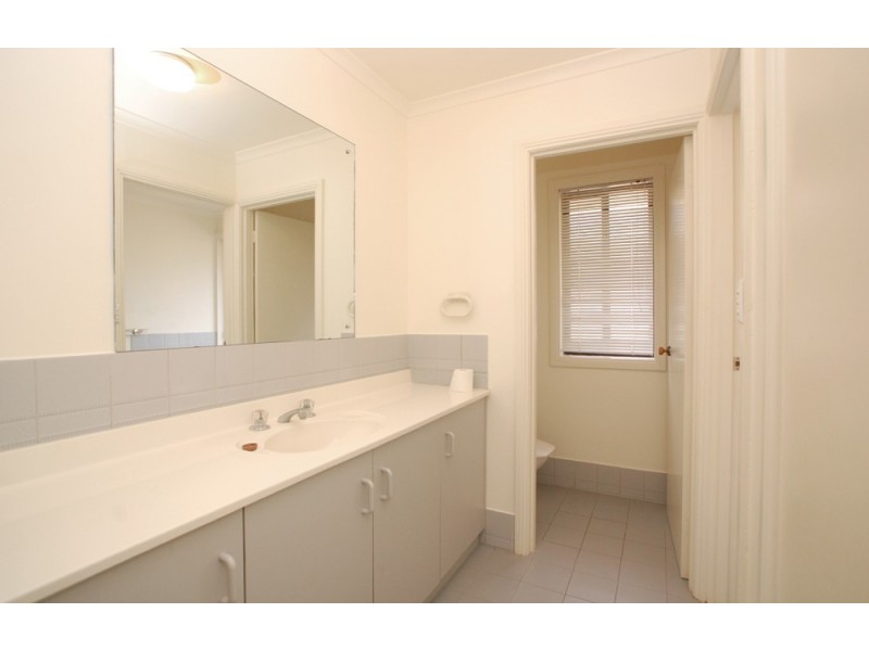 6 St Vincent Close, Aberfoyle Park SA 5159