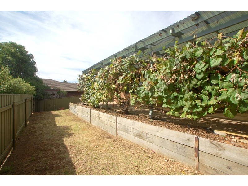 6 St Vincent Close, Aberfoyle Park SA 5159