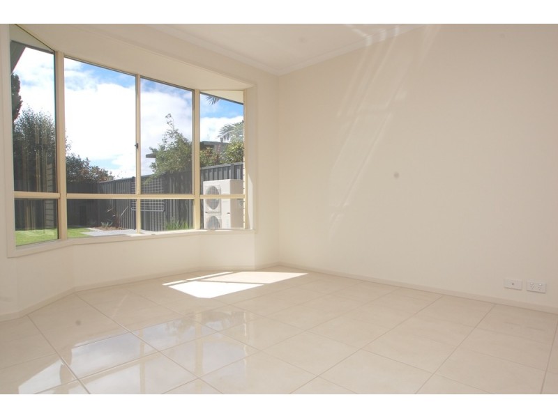 7 Weeroona Avenue, Port Noarlunga South SA 5167